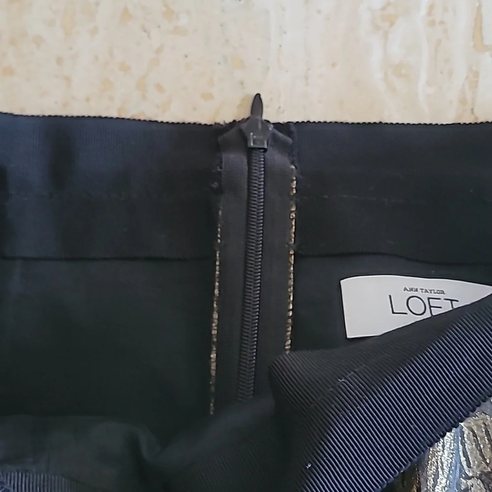 Ann Taylor Skirt - Picture 15 of 16